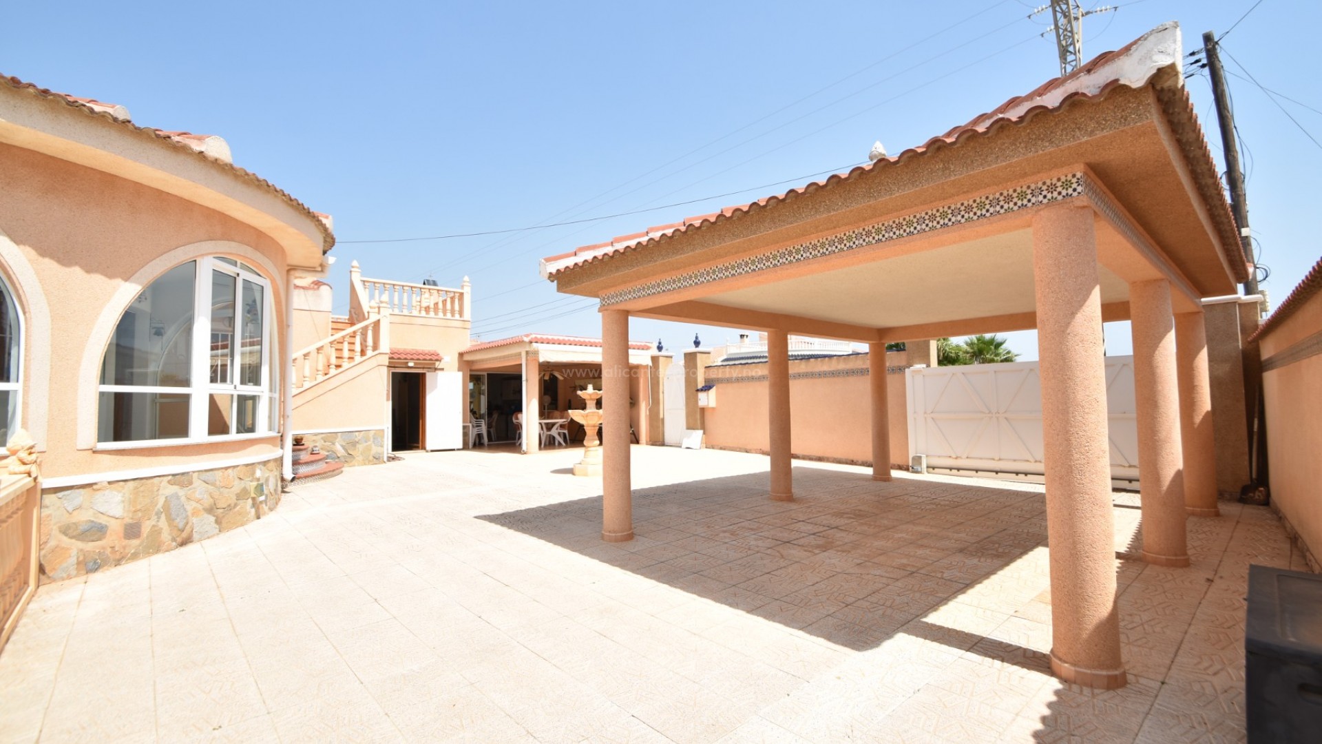 Villa en La Fiesta I