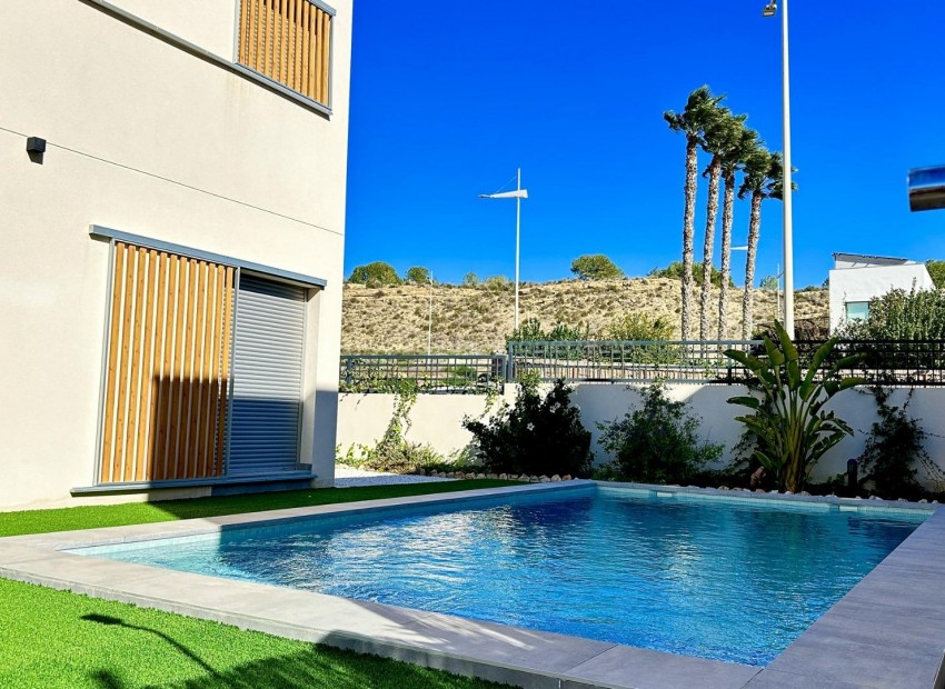 Villa en La finca Golf