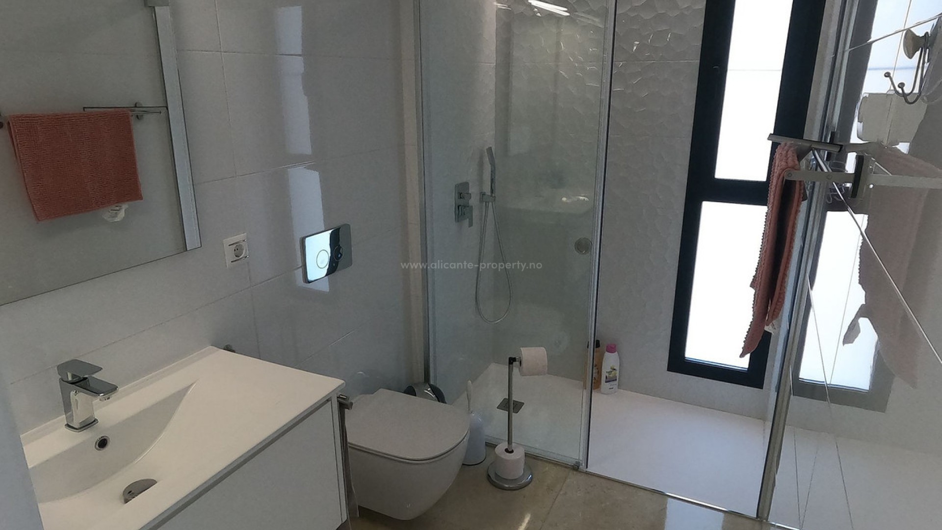 Villa en La finca Golf