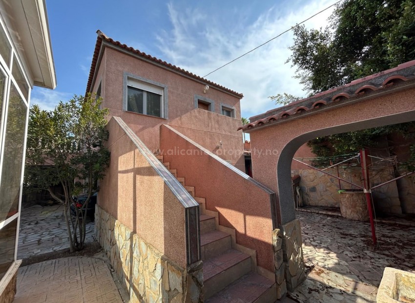 Villa en La Marina