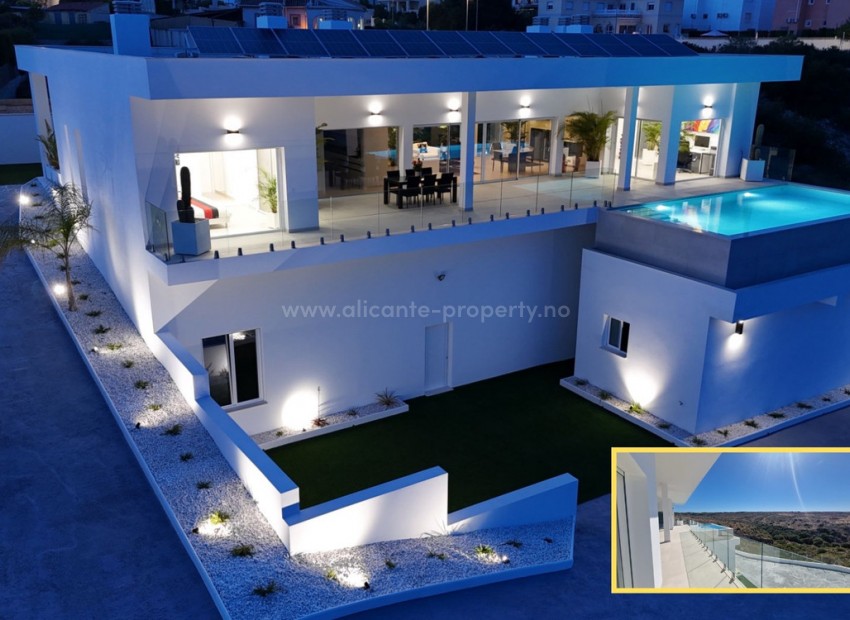 Villa en La Marina