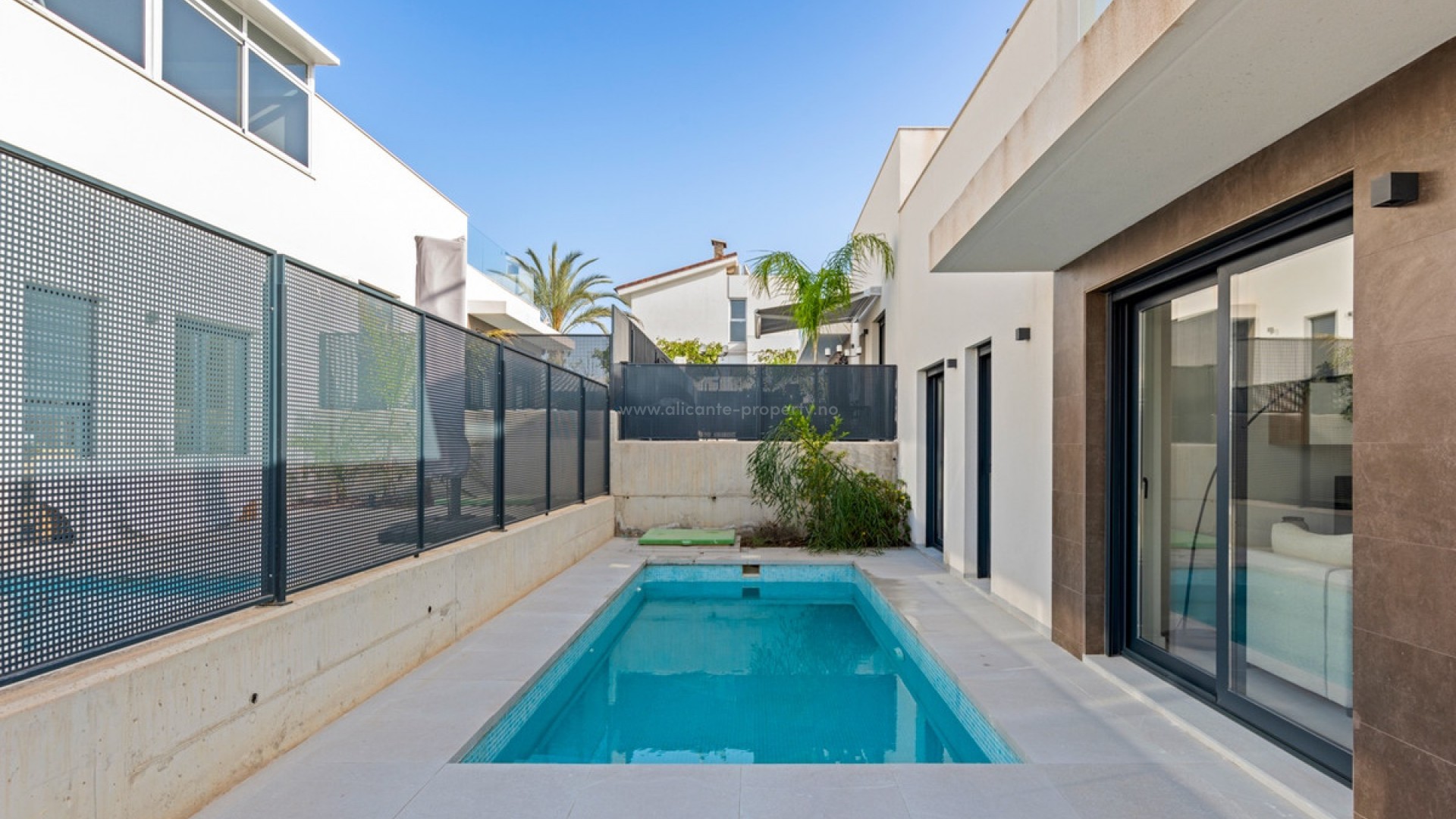 Villa en La Marina