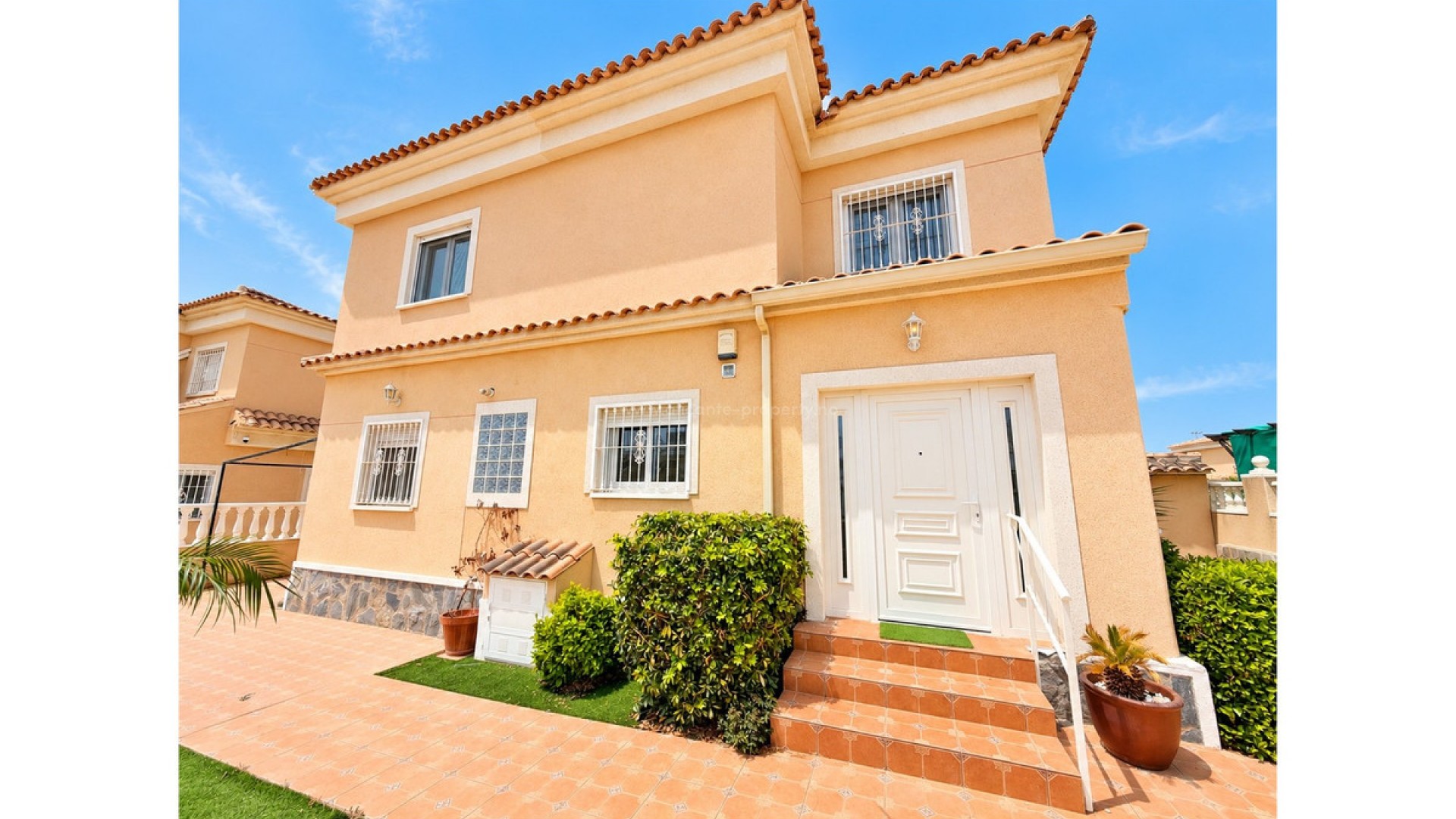 Villa en La Marina