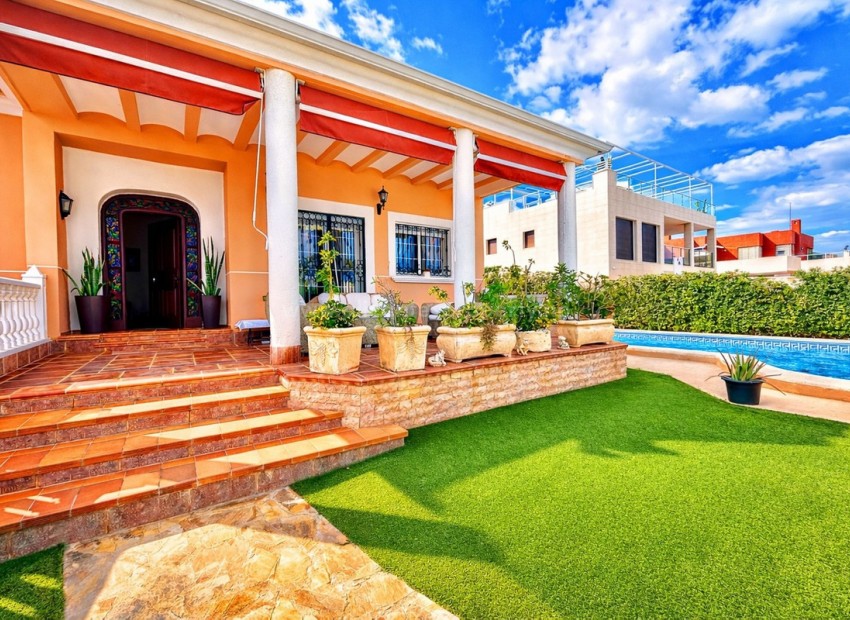 Villa en La Mata