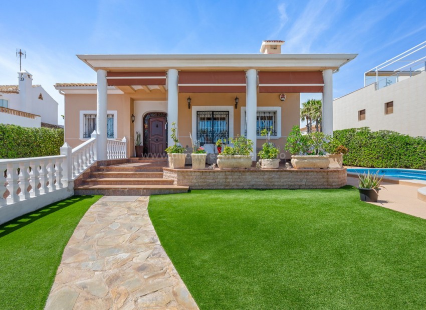 Villa en La Mata