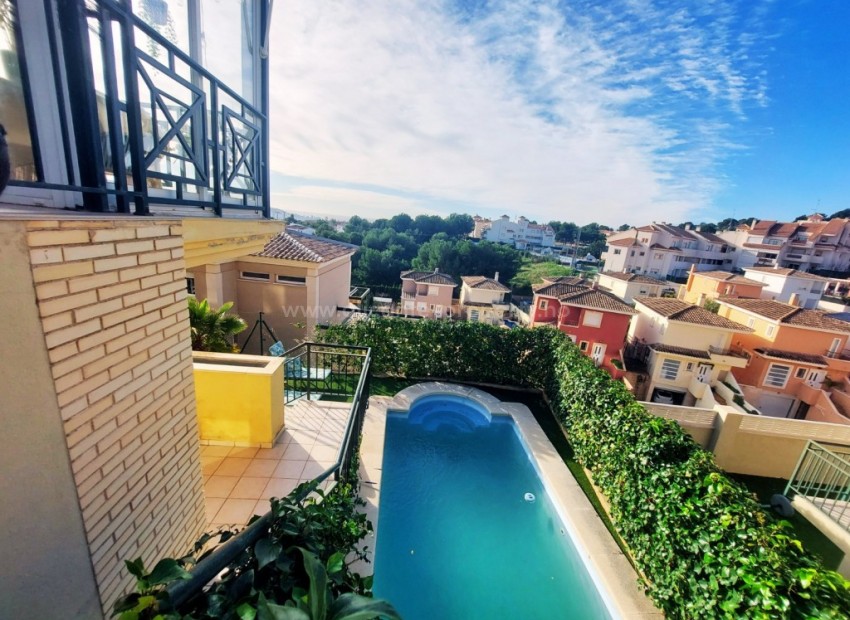 Villa en La Nucia Centro