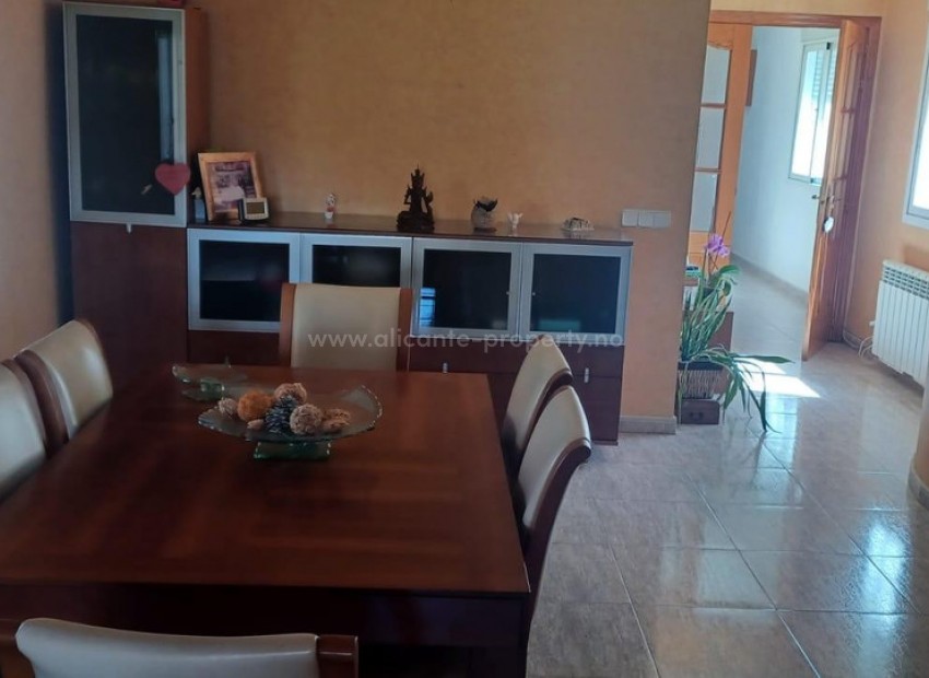 Villa en La Nucia Centro