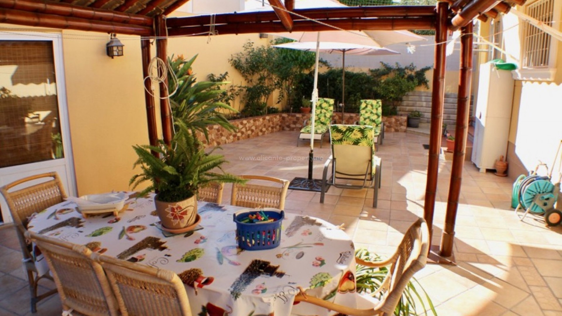 Villa en La Nucia Centro