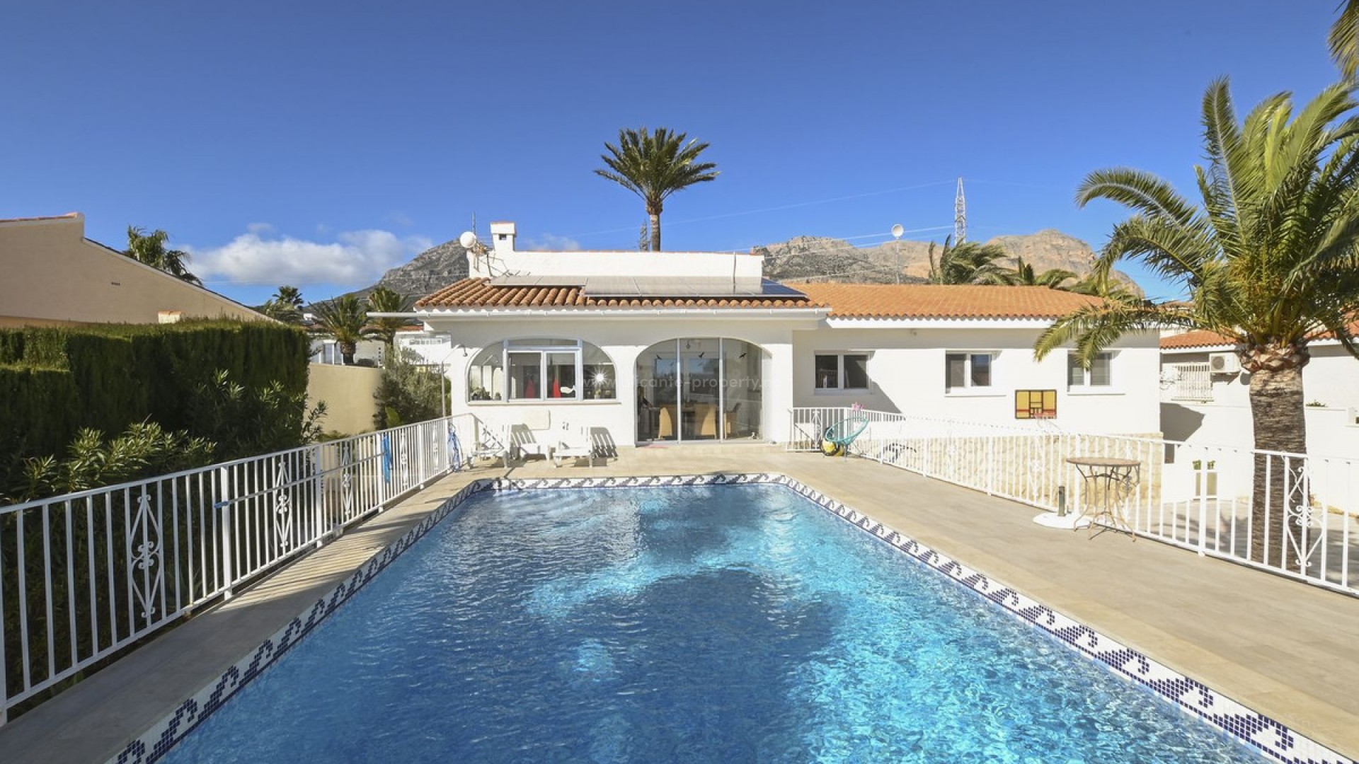 Villa en La Nucia Centro