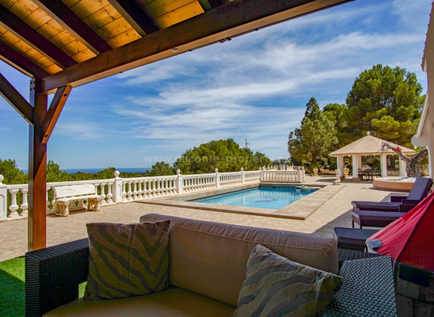 Villa en La Nucia Centro