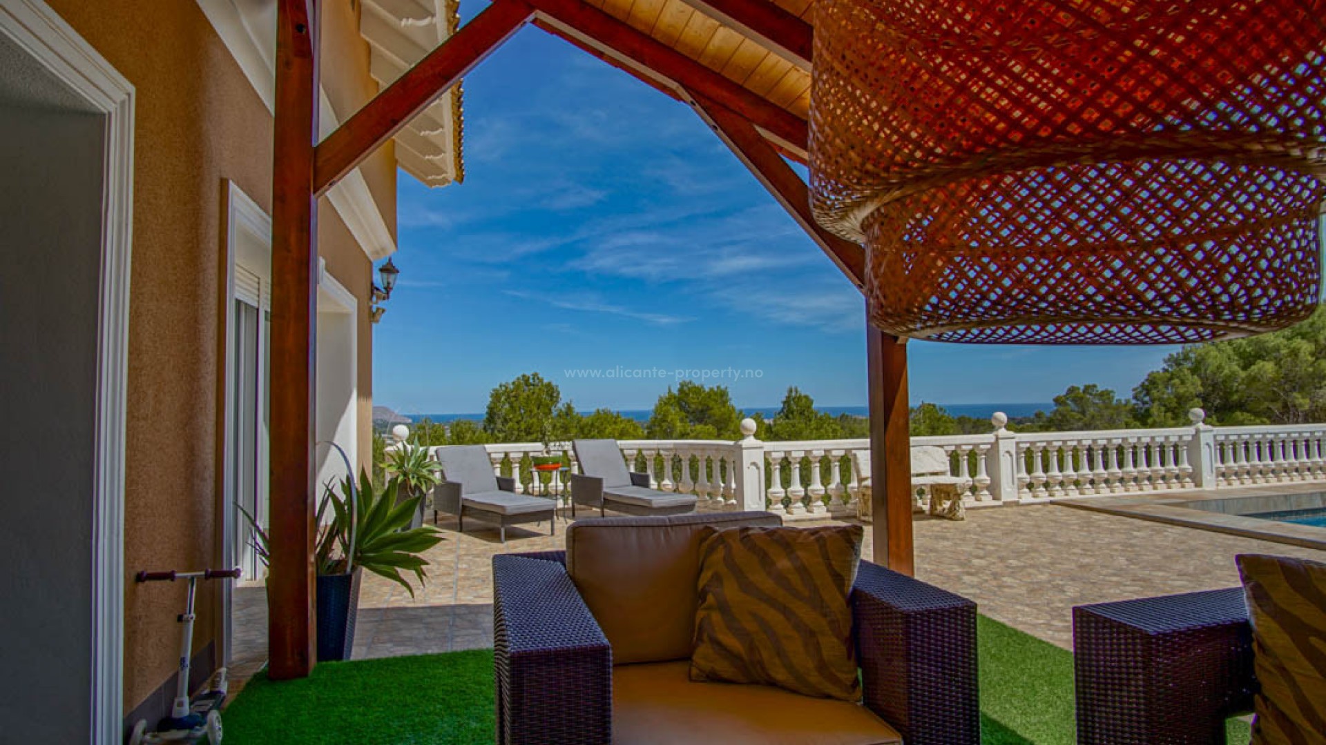 Villa en La Nucia Centro