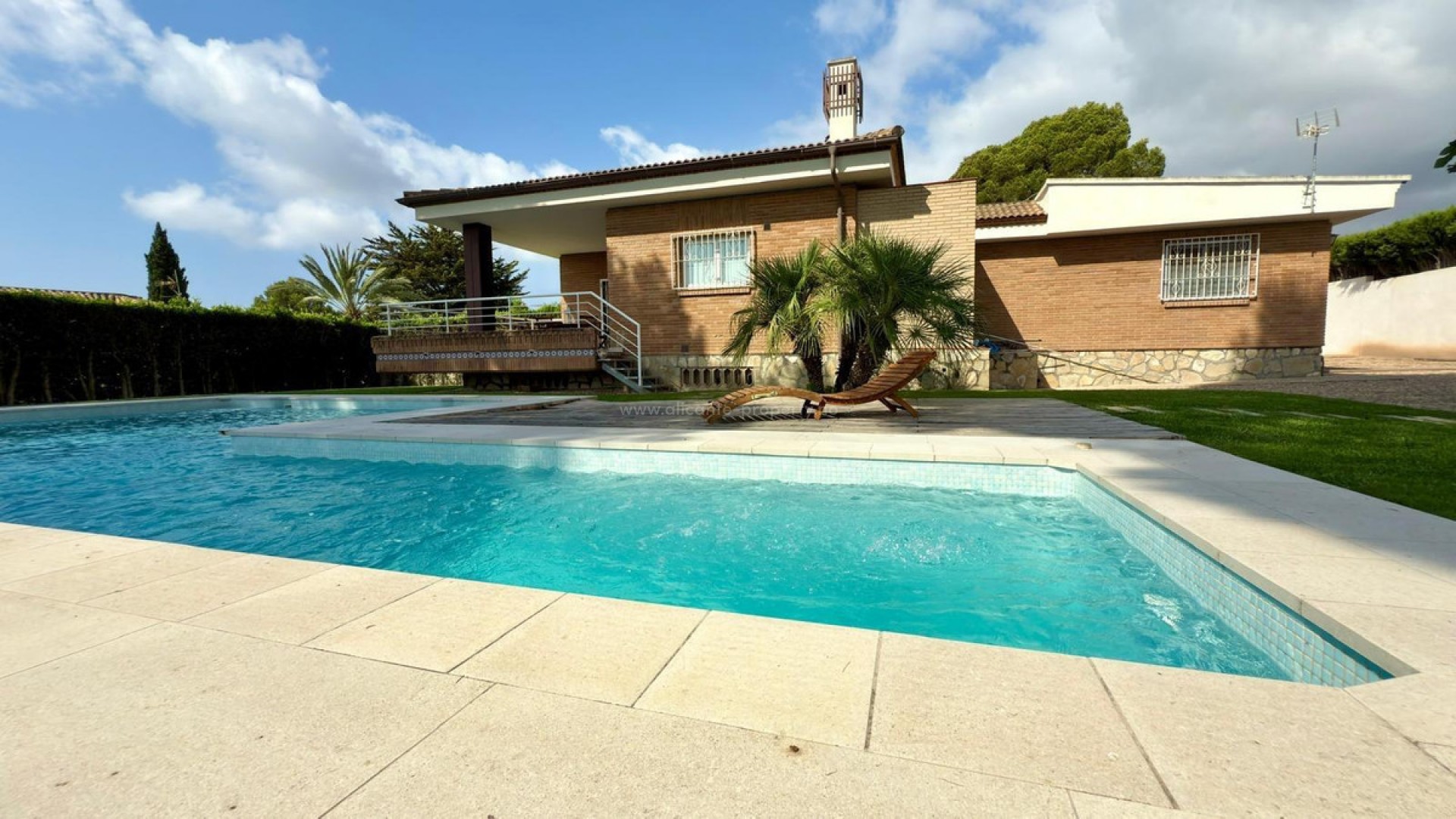 Villa en La Nucia Centro
