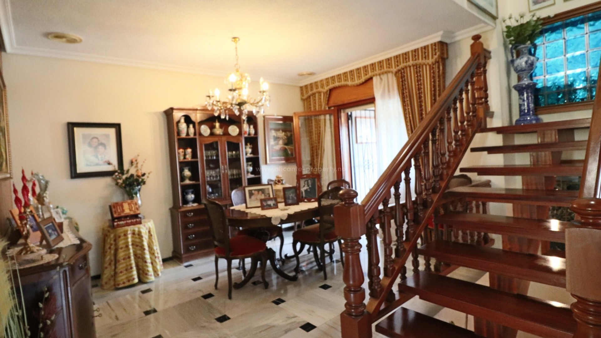 Villa en La Nucía