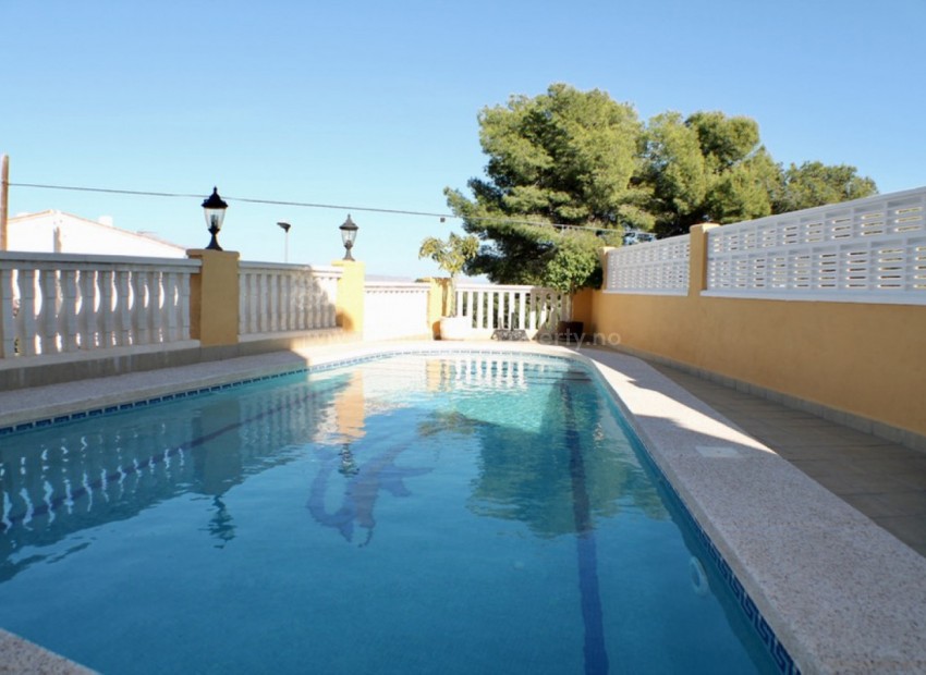 Villa en La Nucía
