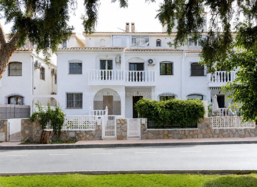 Villa en La Regia