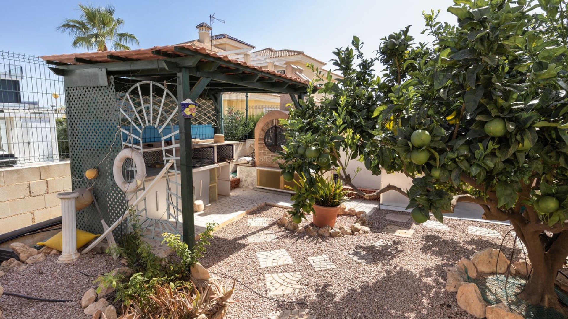 Villa en La Regia
