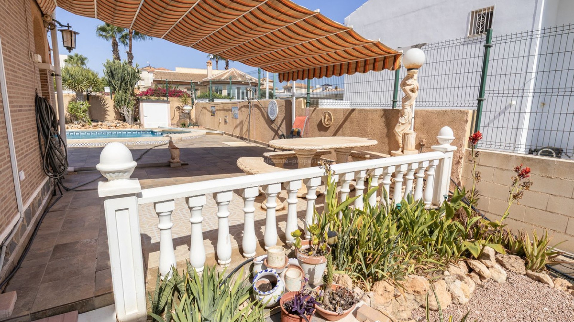 Villa en La Regia