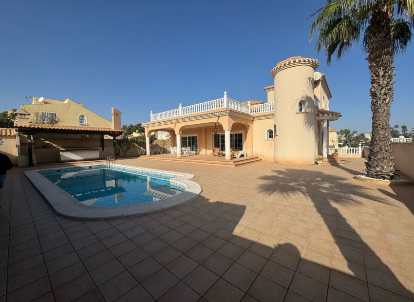 Villa en La Zenia