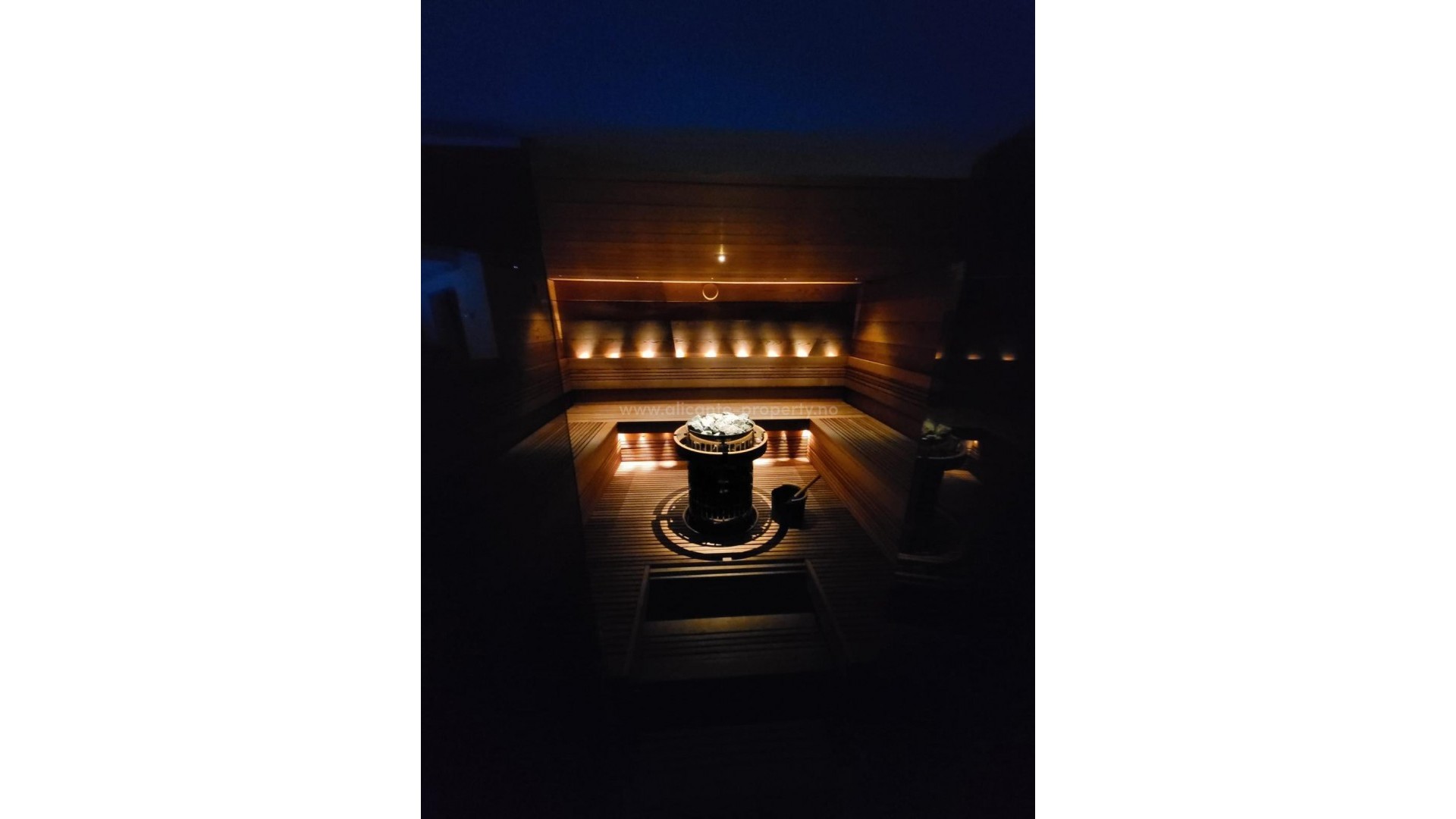 Villa en Las Colinas Golf Resort