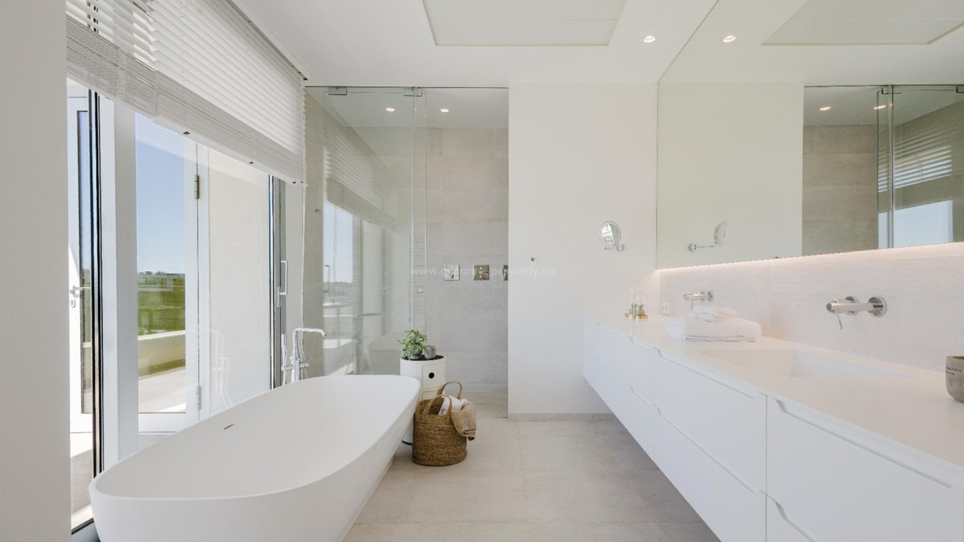 Villa en Las Colinas Golf Resort