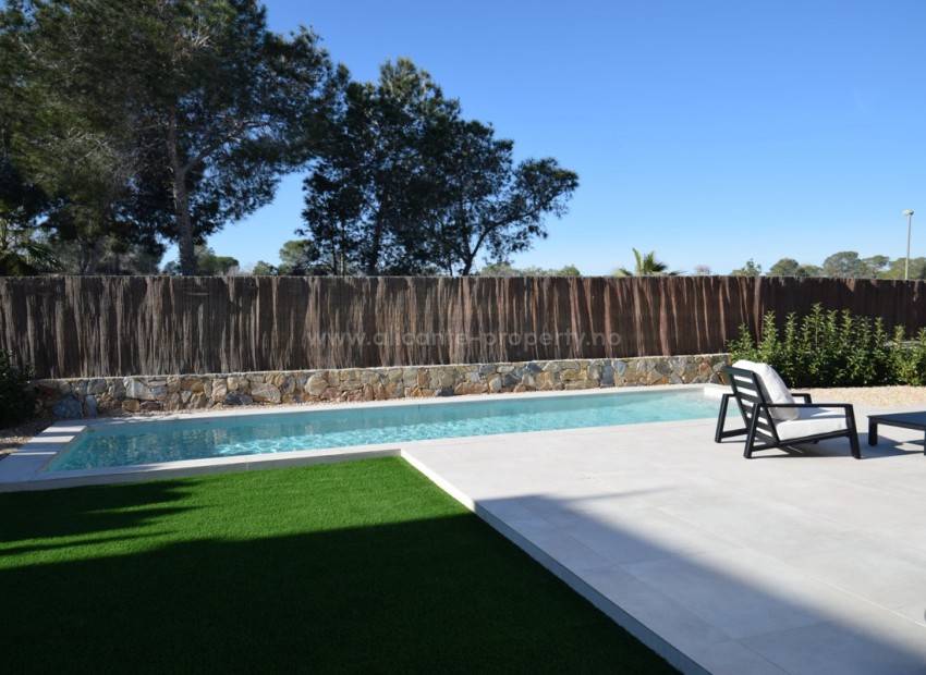 Villa en Las Colinas Golf Resort