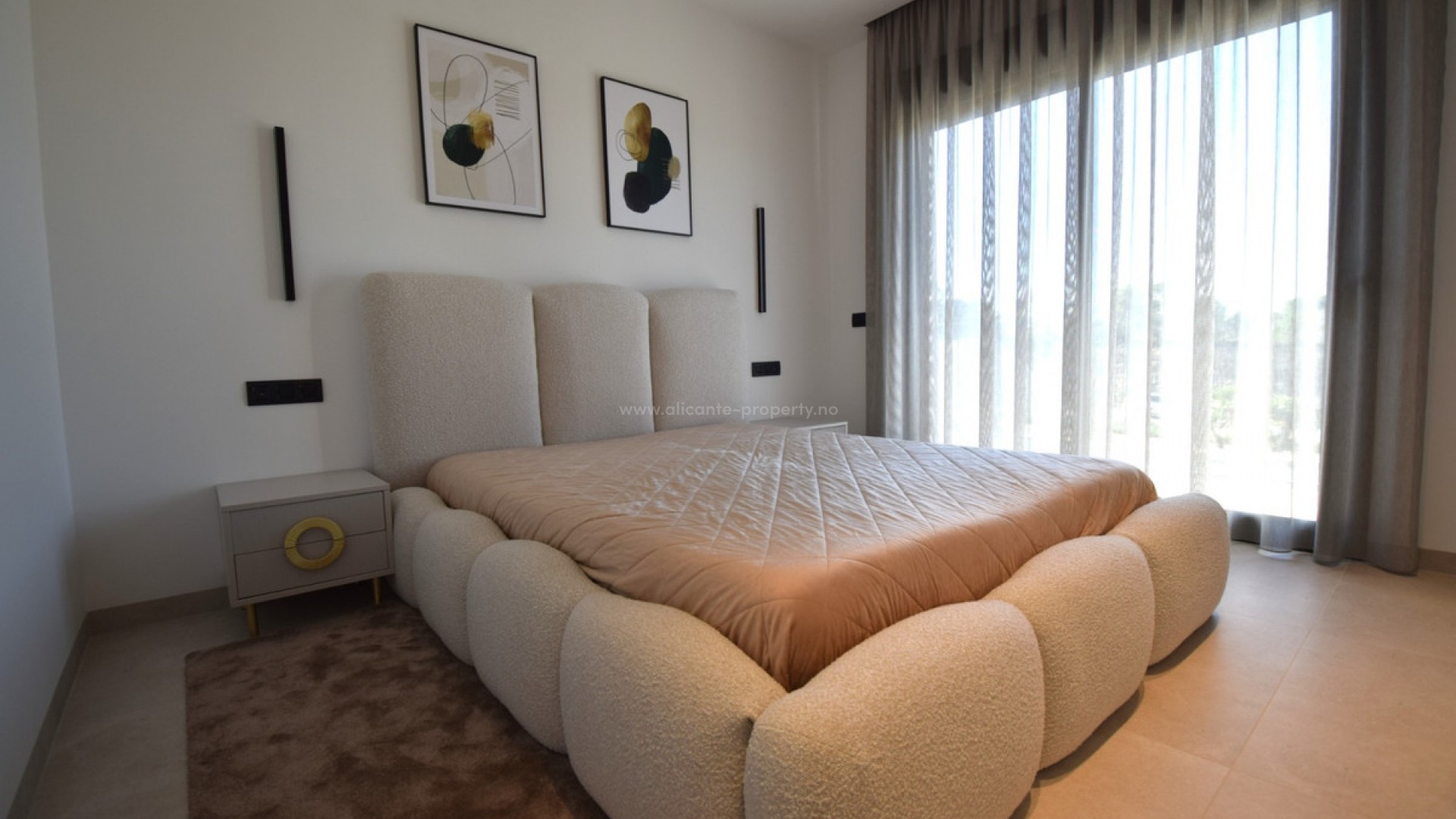 Villa en Las Colinas Golf Resort