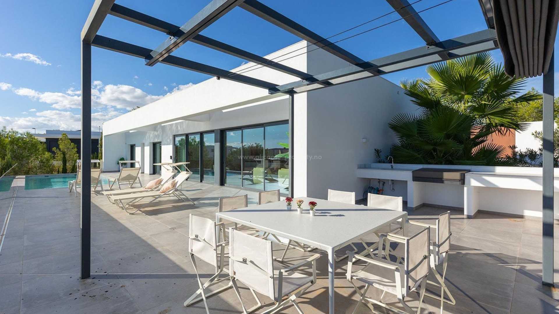 Villa en Las Colinas Golf Resort