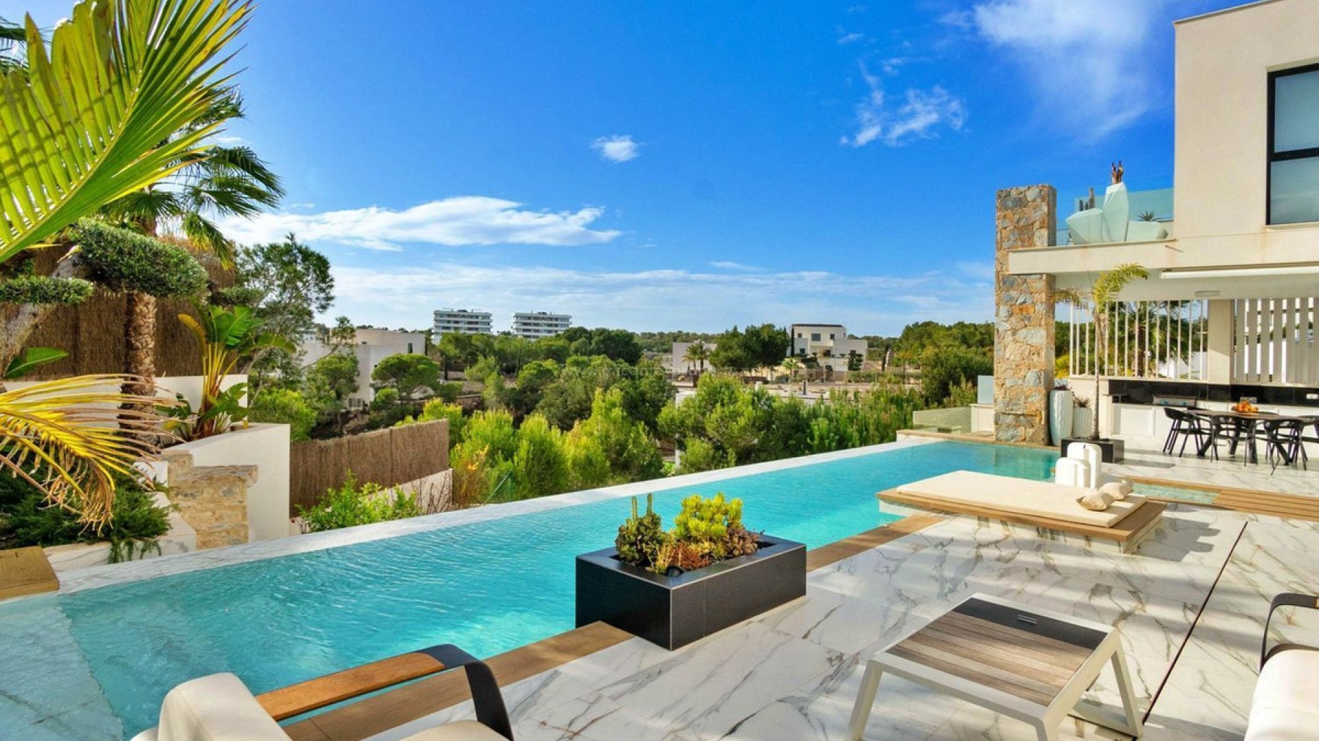 Villa en Las Colinas Golf Resort