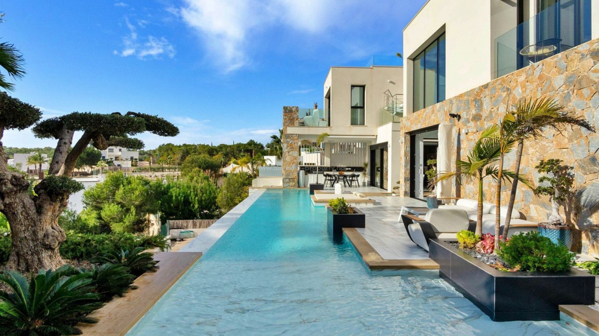 Villa en Las Colinas Golf Resort