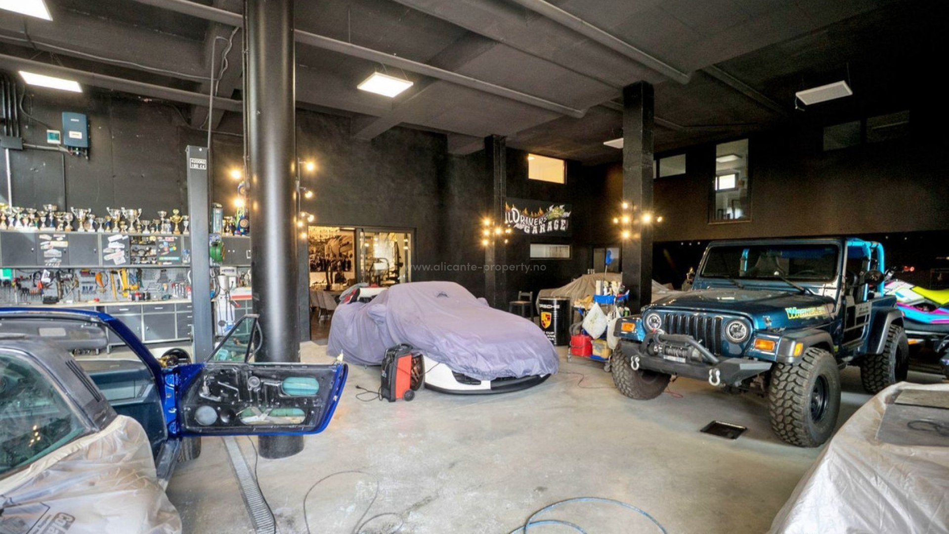 Villa en Las Colinas Golf Resort