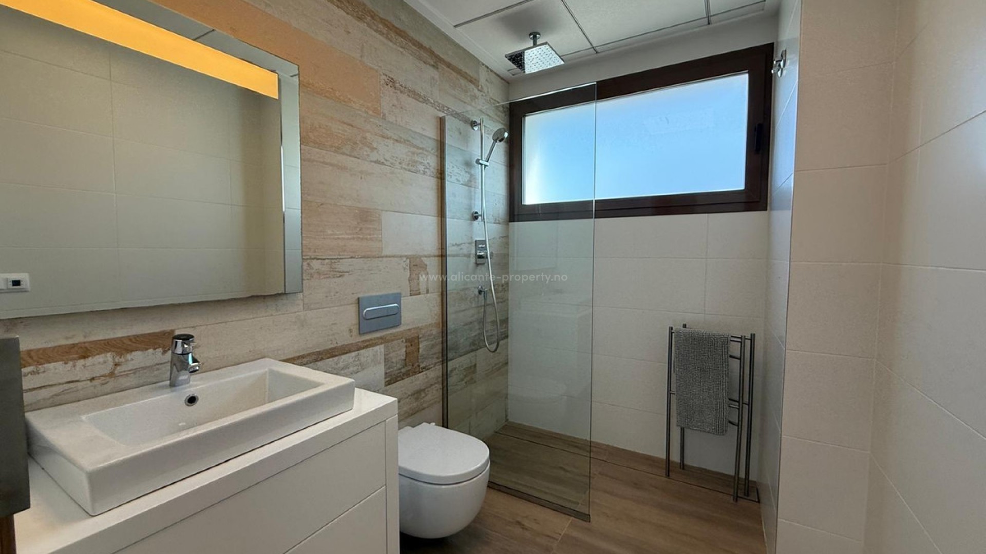 Villa en Las Colinas Golf Resort