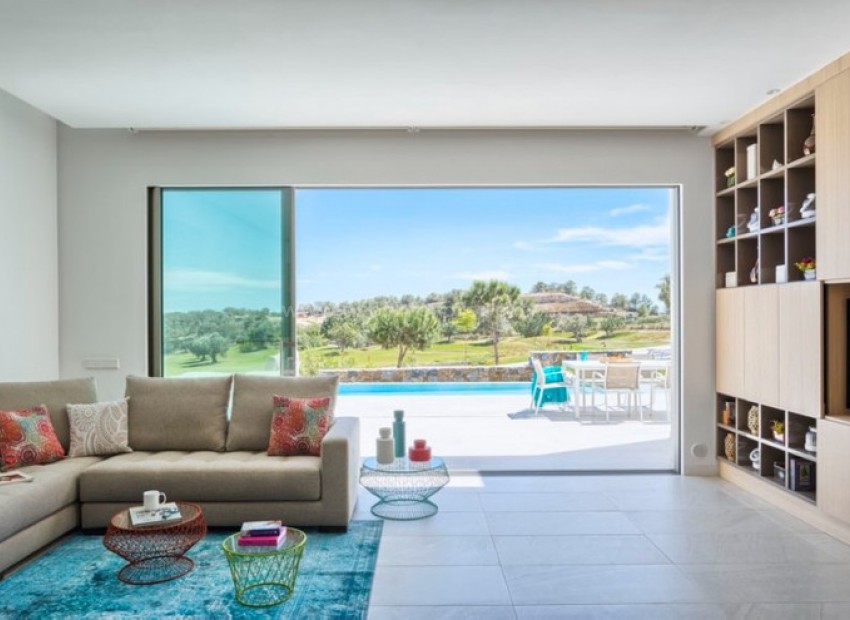 Villa en Las Colinas Golf Resort