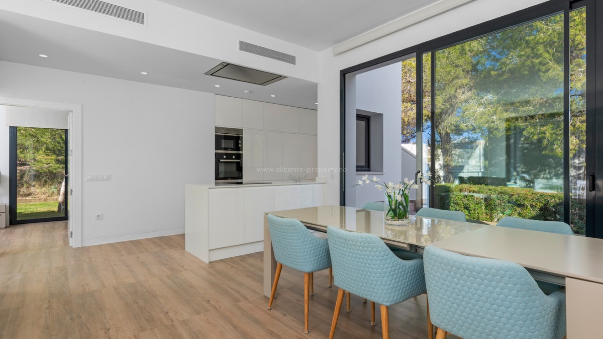 Villa en Las Colinas Golf Resort