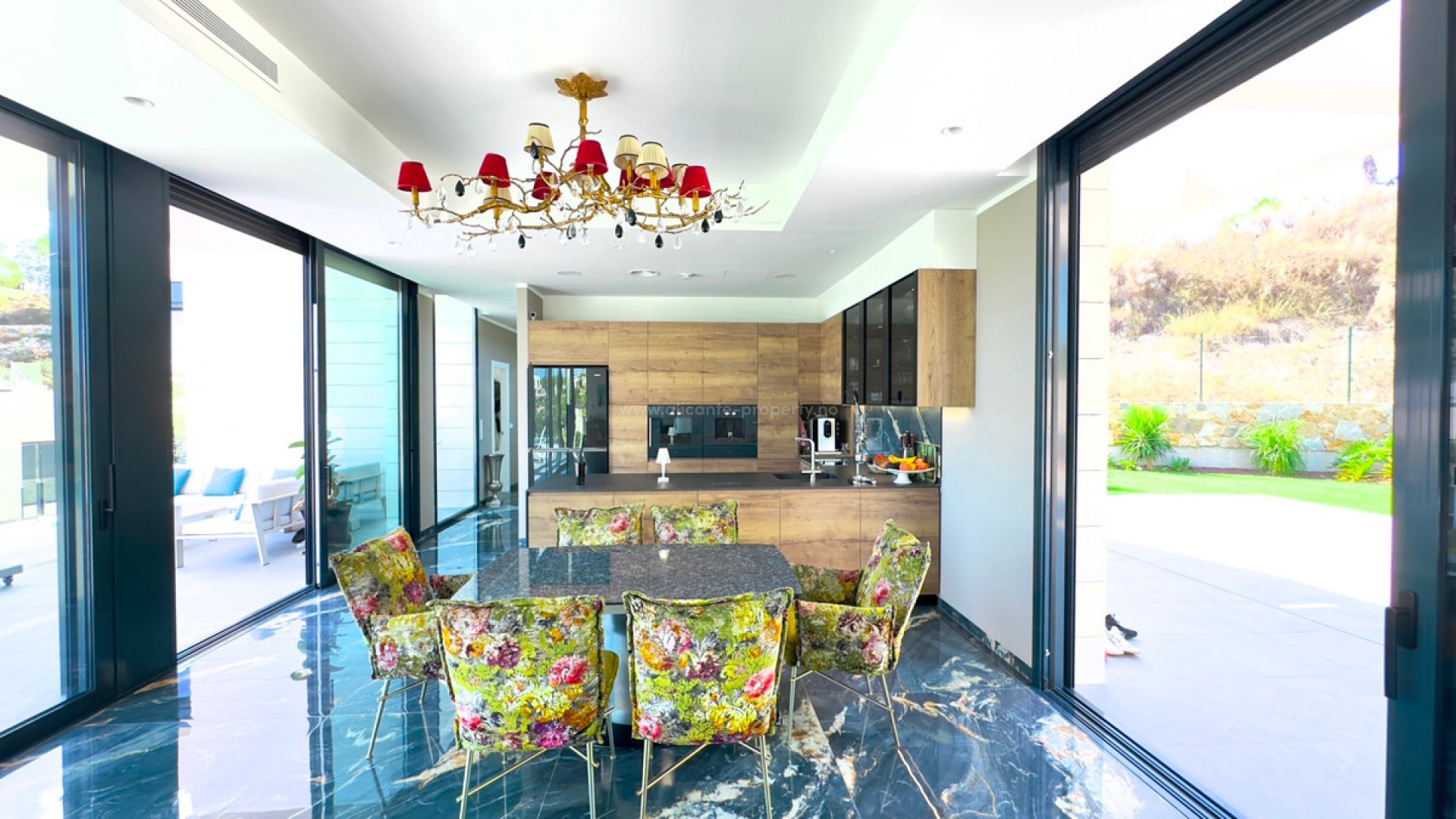 Villa en Las Colinas Golf Resort