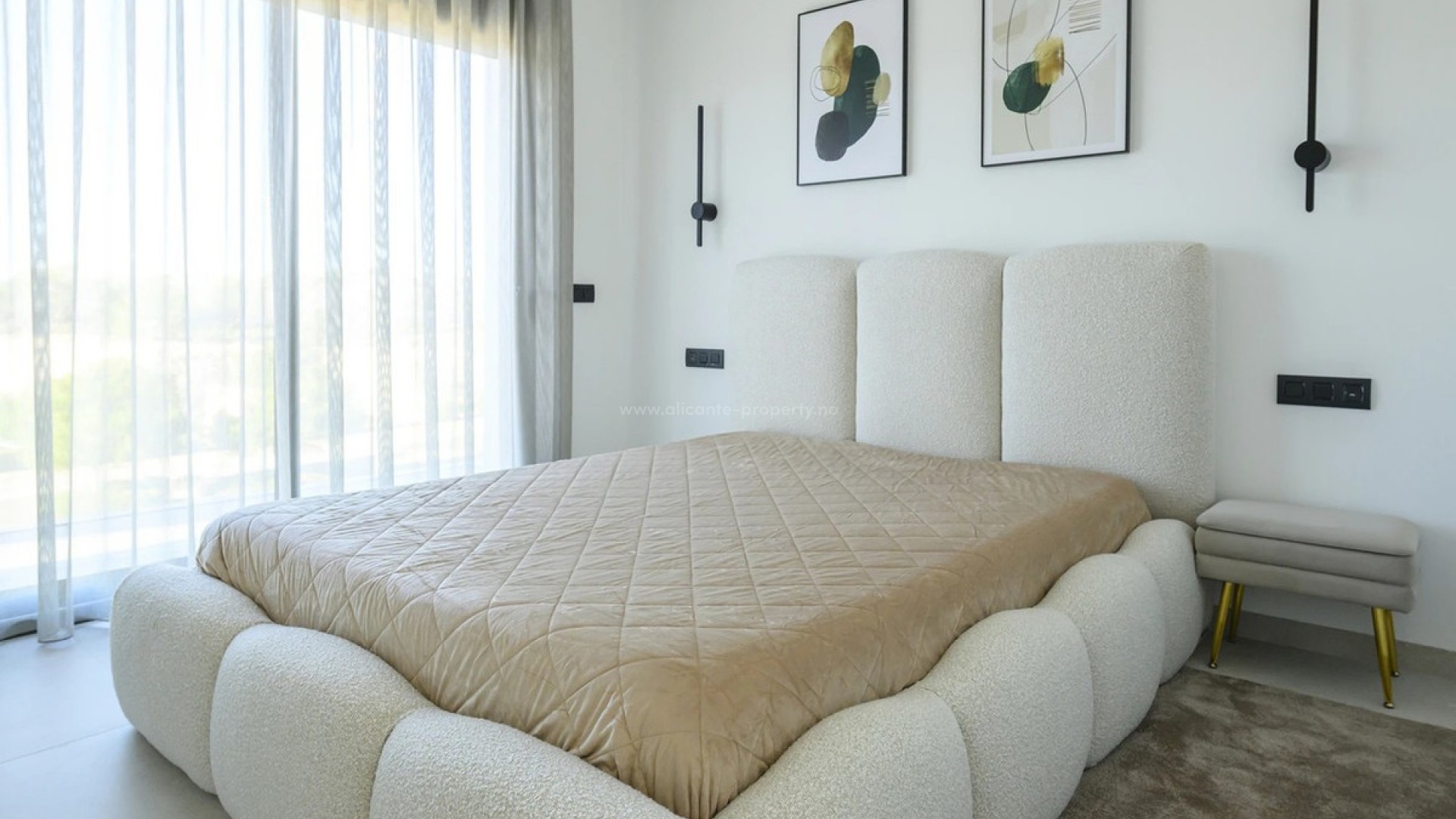 Villa en Las Colinas Golf Resort