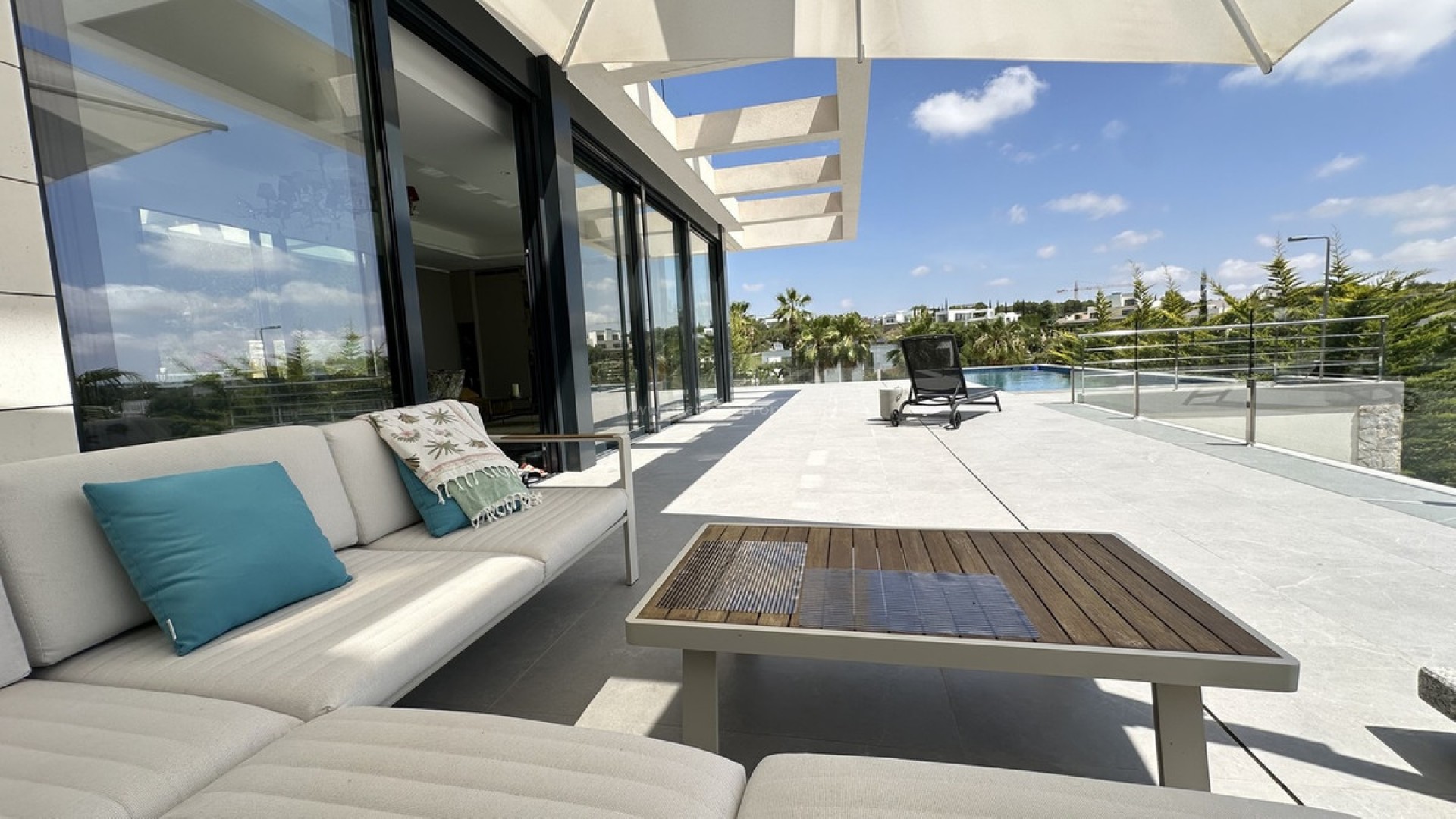 Villa en Las Colinas Golf Resort