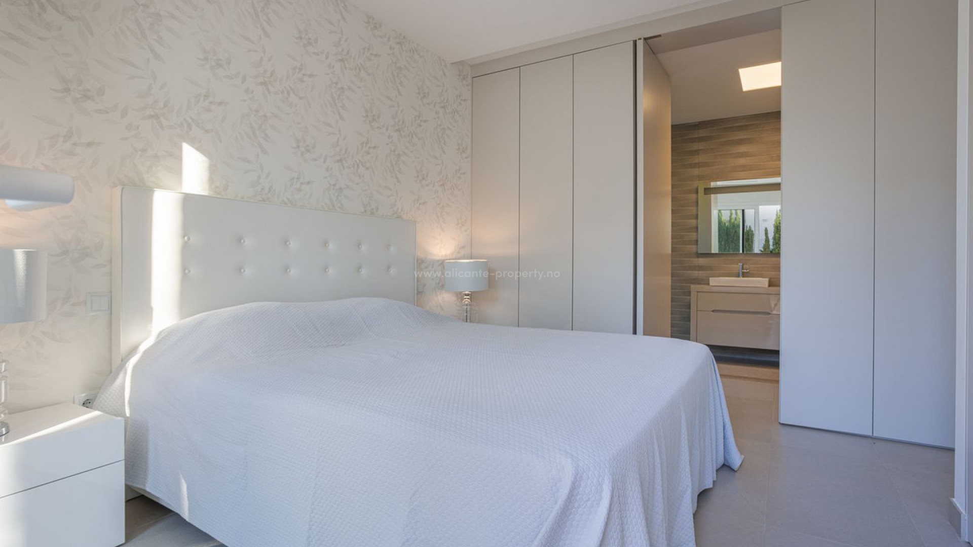 Villa en Las Colinas Golf Resort