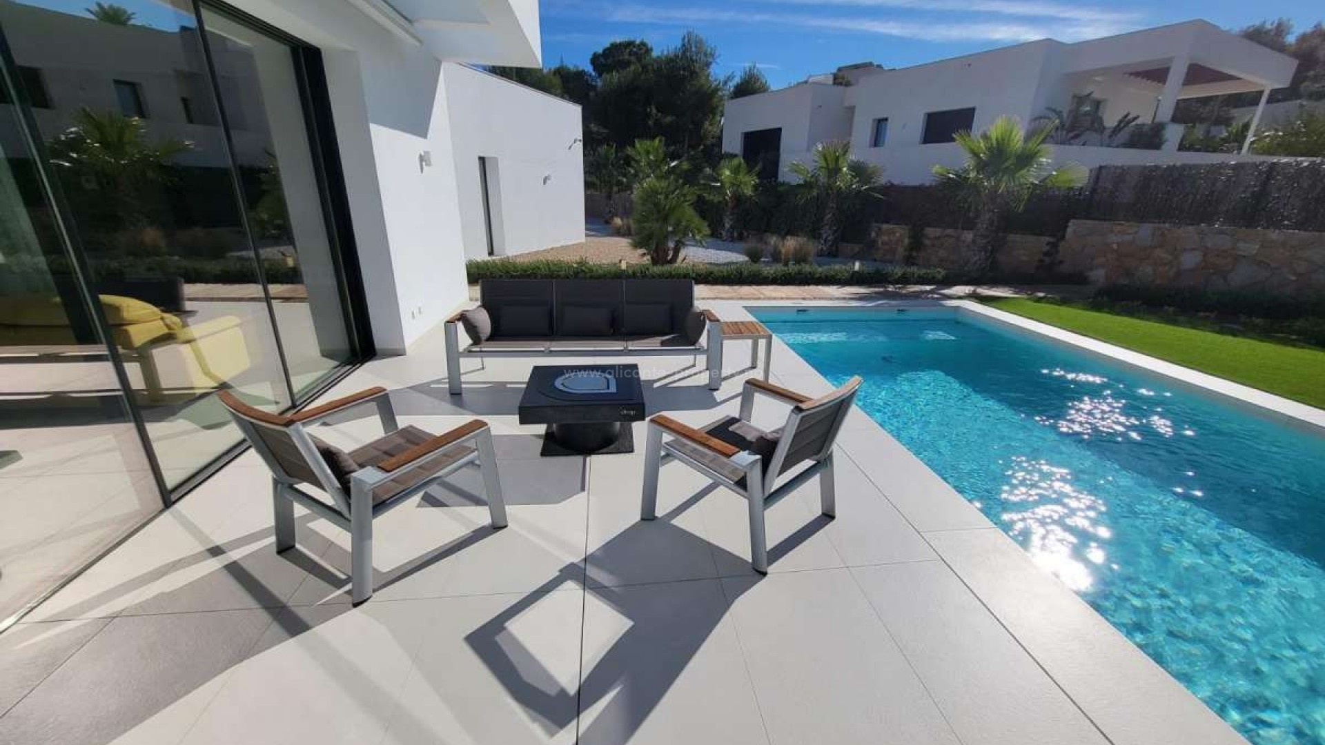 Villa en Las Colinas Golf Resort