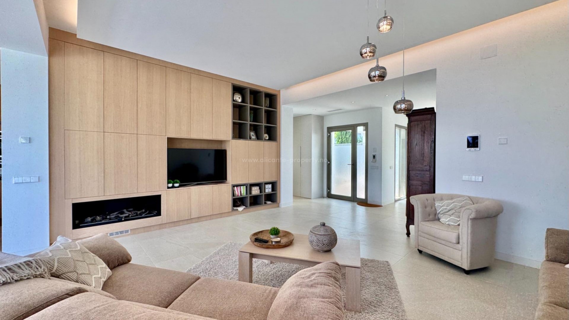 Villa en Las Colinas Golf Resort