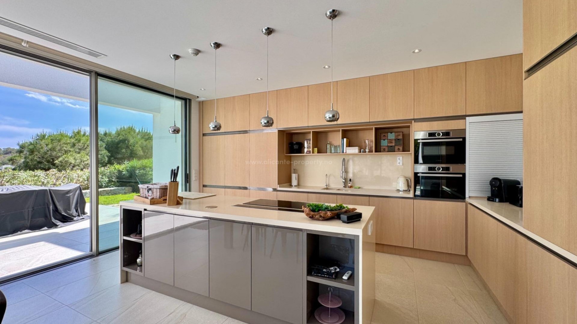 Villa en Las Colinas Golf Resort