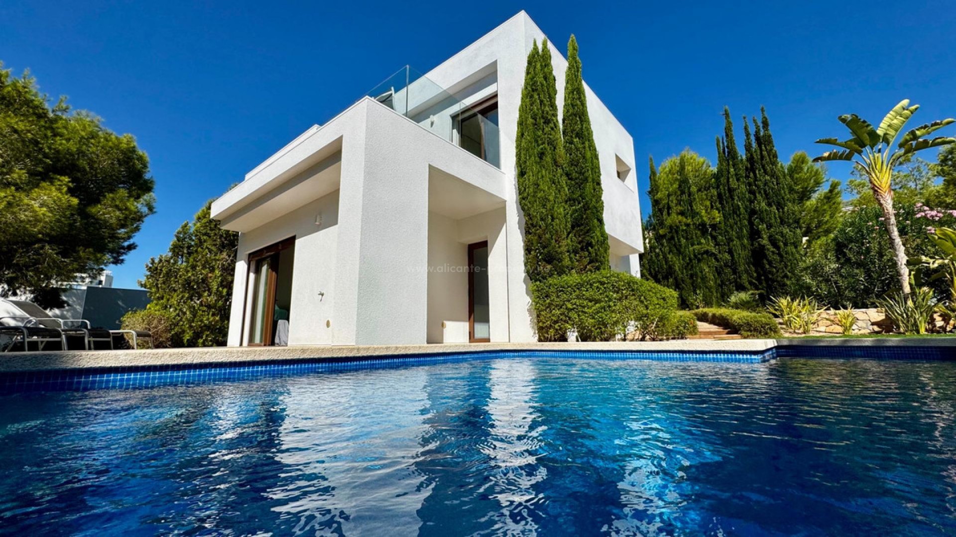 Villa en Las Colinas Golf Resort