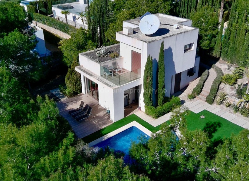 Villa en Las Colinas Golf Resort