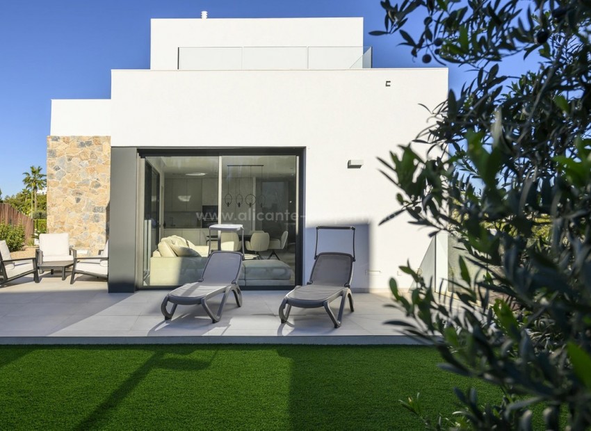 Villa en Las Colinas Golf Resort