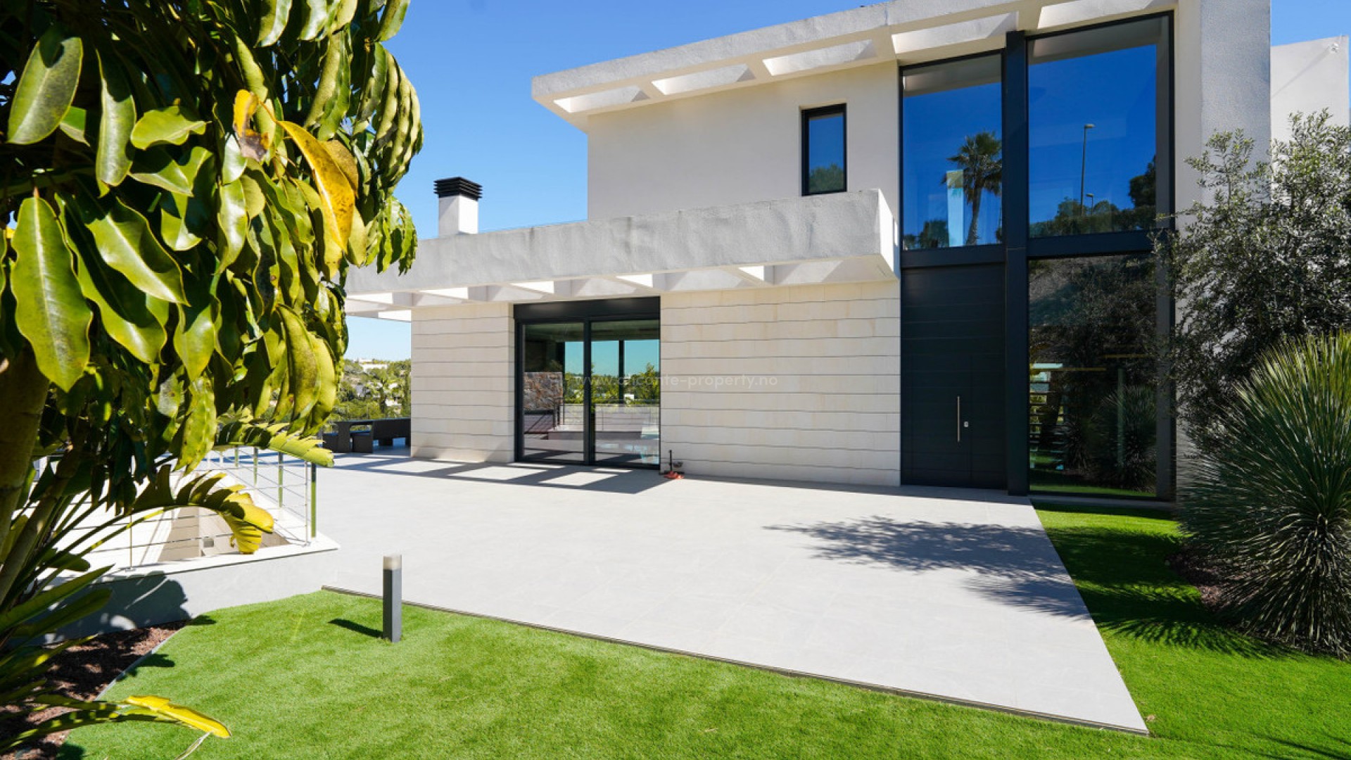 Villa en Las Colinas Golf Resort