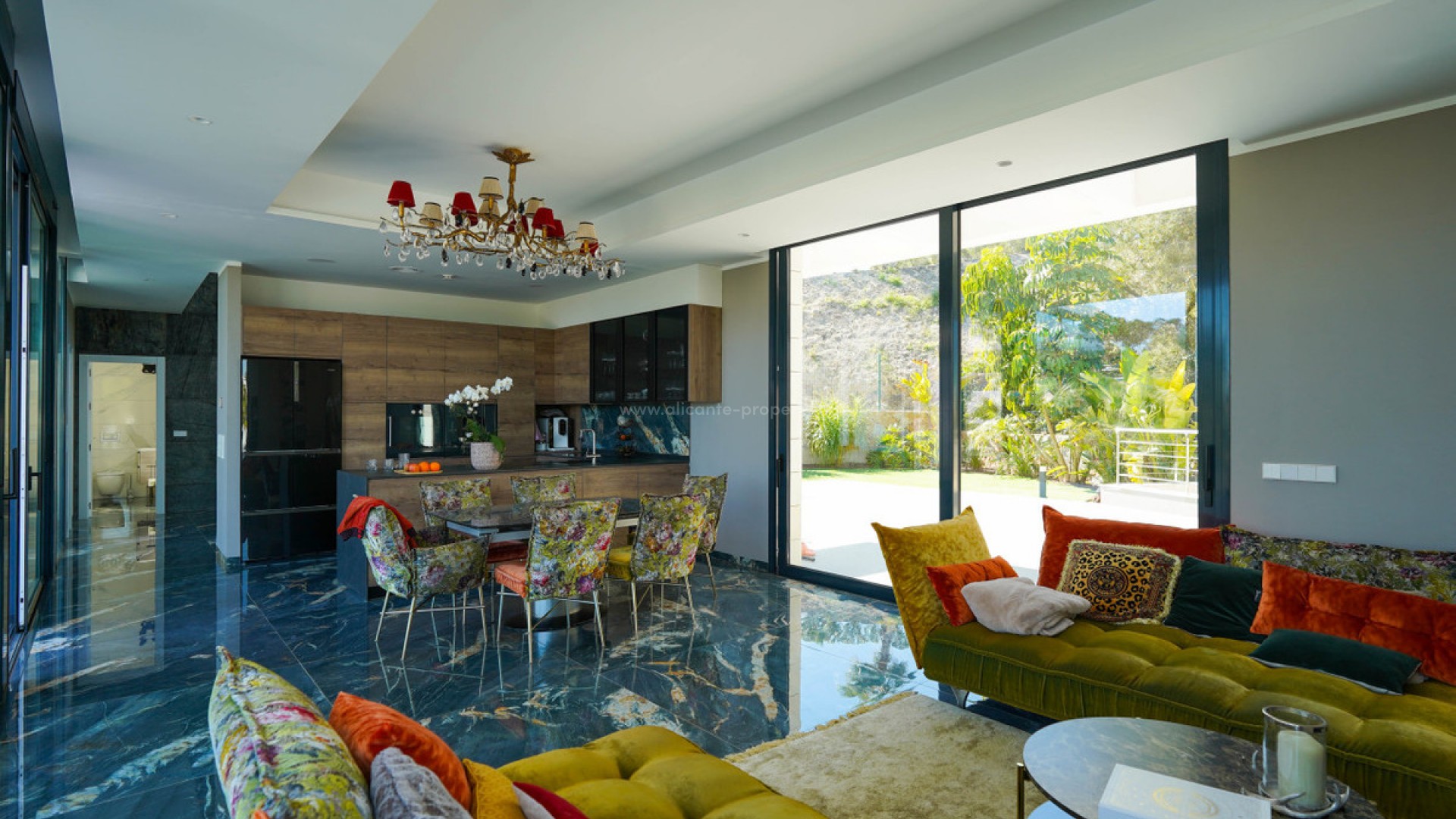 Villa en Las Colinas Golf Resort