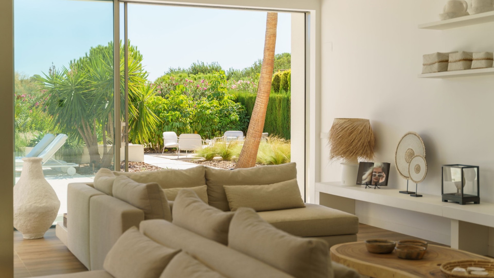 Villa en Las Colinas Golf Resort