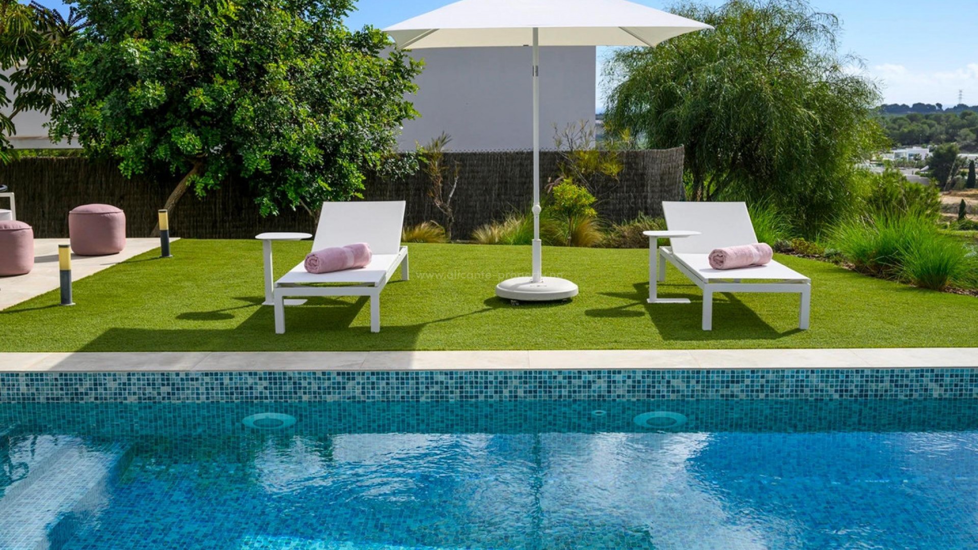 Villa en Las Colinas Golf Resort