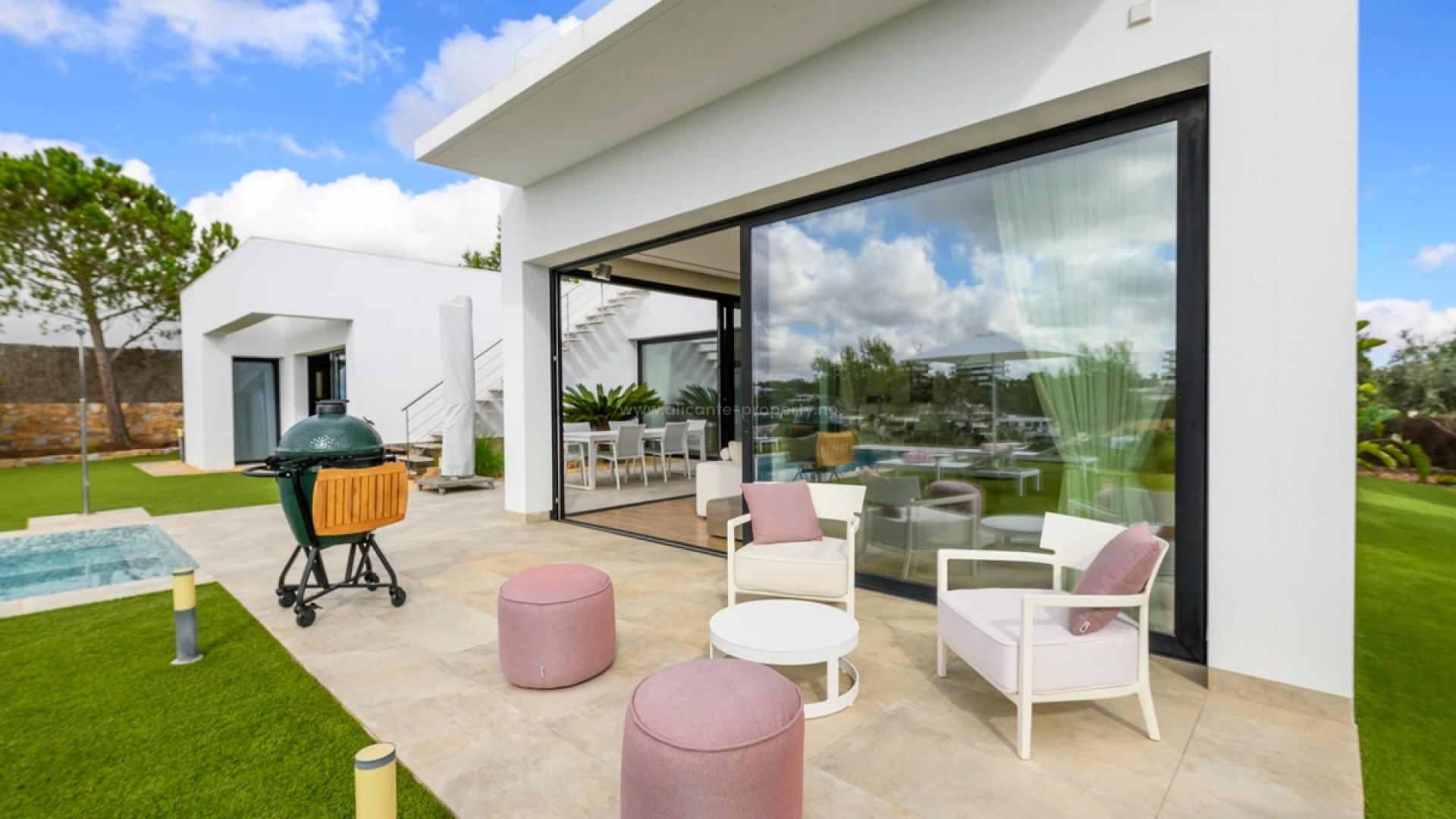 Villa en Las Colinas Golf Resort
