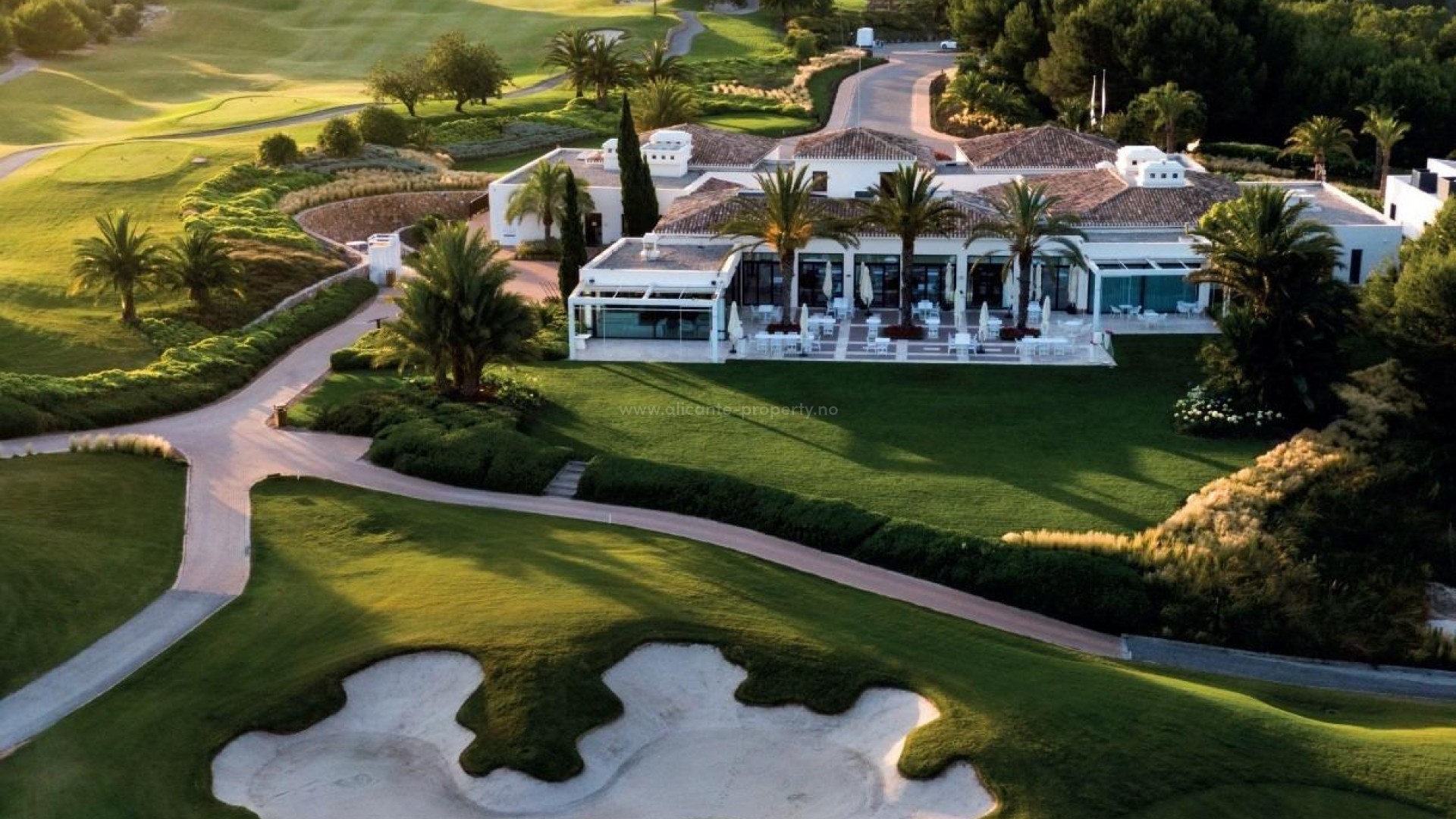 Villa en Las Colinas