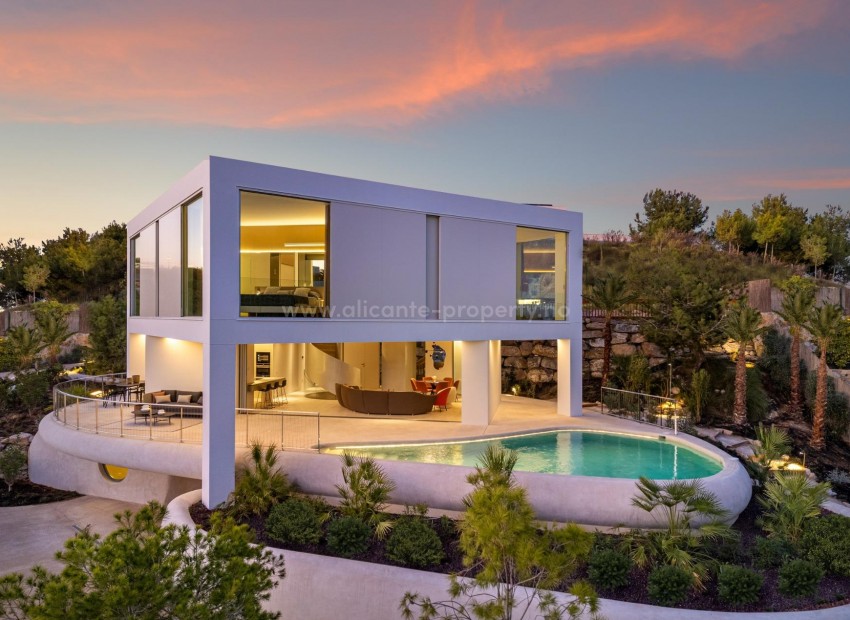 Villa en Las Colinas